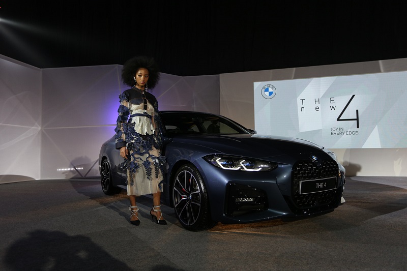 BMW Seri 4 Meluncur di Indonesia, Ada Coupe dan Convertible BMW Seri 4