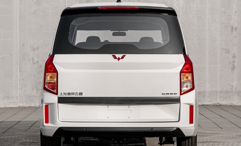 Inilah Sosok MPV Wuling 9-Seater Bemesin Turbo mpv wuling 9-seater