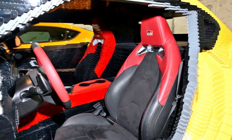 Replika Toyota GR Supra dari 470 Ribu Lego Muncul di Jepang replika toyota gr supra dari lego
