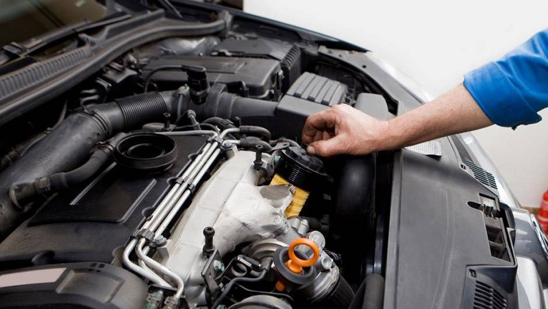 Penyebab Knocking Mesin Mobil, Gejala dan Cara Mencegahnya knocking mesin