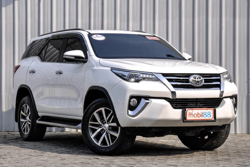 Daftar Harga Fortuner Bekas, Mulai Rp 120 Jutaan Harga Fortuner Bekas