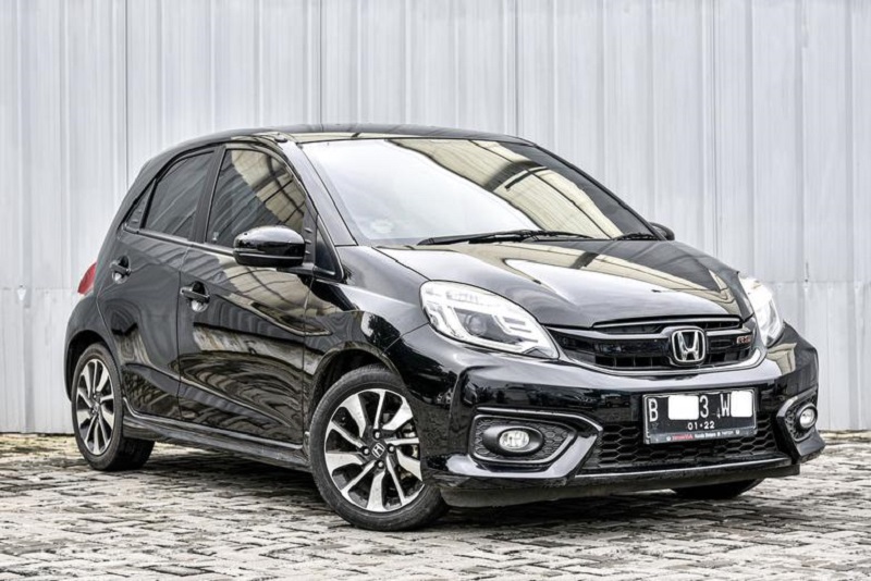 Review Honda Brio CBU 1.300 cc, Paling Bertenaga! Review Honda Brio CBU Mesin 1.300 cc