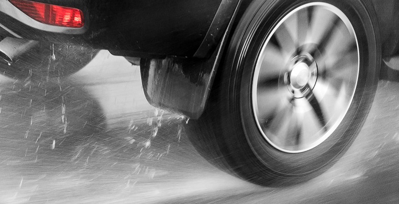 Cakram Mobil Berkarat, Bisa Berbahaya? cakram mobil berkarat
