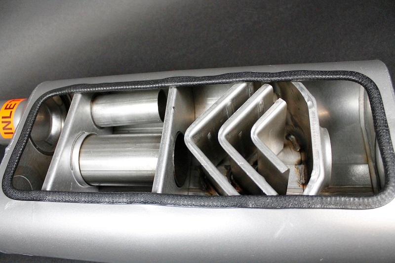 6 Tips Modifikasi Knalpot Mobil, Jangan Asal! Tips Modifikasi Knalpot Mobil