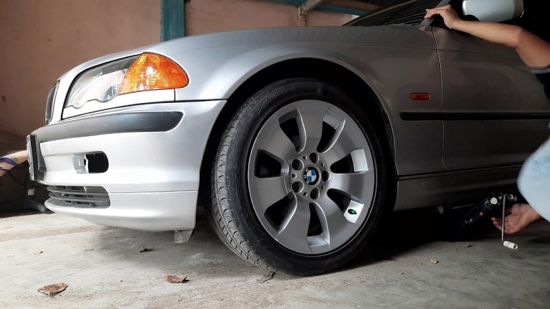 7 Tips Beli Mobil BMW Bekas, Jangan Sampai Menyesal! Tips Beli Mobil BMW Bekas