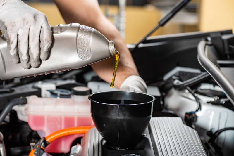 Rekomendasi Oli Mesin Diesel Terbaik, Seperti Apa? Oli Mesin Diesel Terbaik