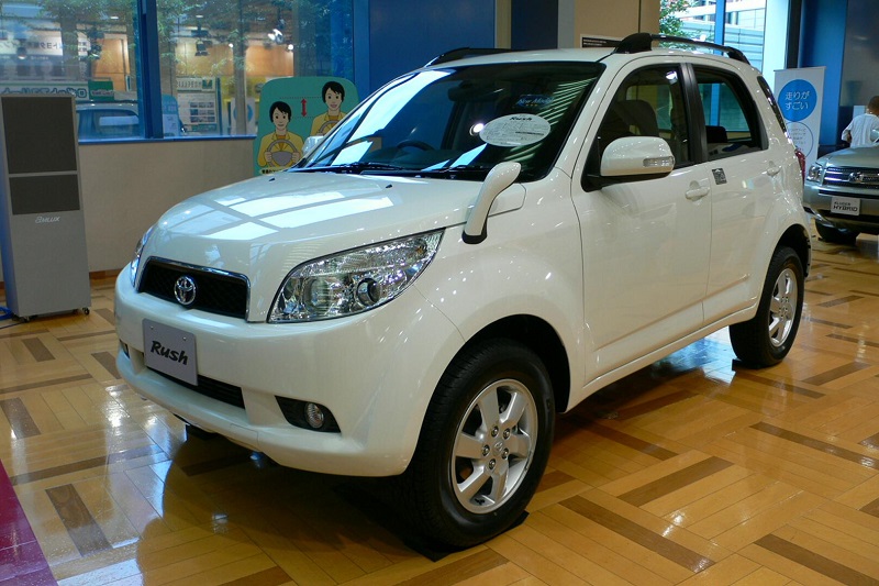 Sejarah Toyota Rush, Sudah Dua Generasi Sejarah toyota rush