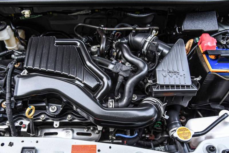 7 Perbedaan Daihatsu Ayla 1.0 vs 1.2, Beli yang Mana? Daihatsu Ayla 1.0 vs 1.2