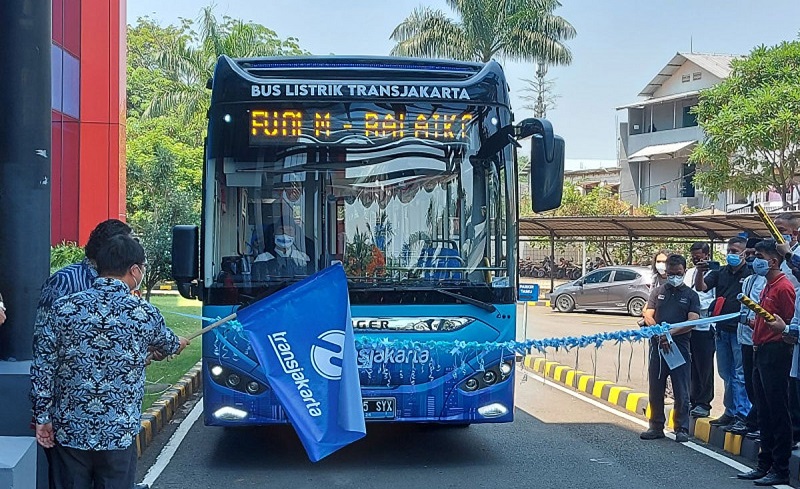Bus Listrik Transjakarta Bakal Beroperasi Penuh, Kapan? bus listrik transjakarta