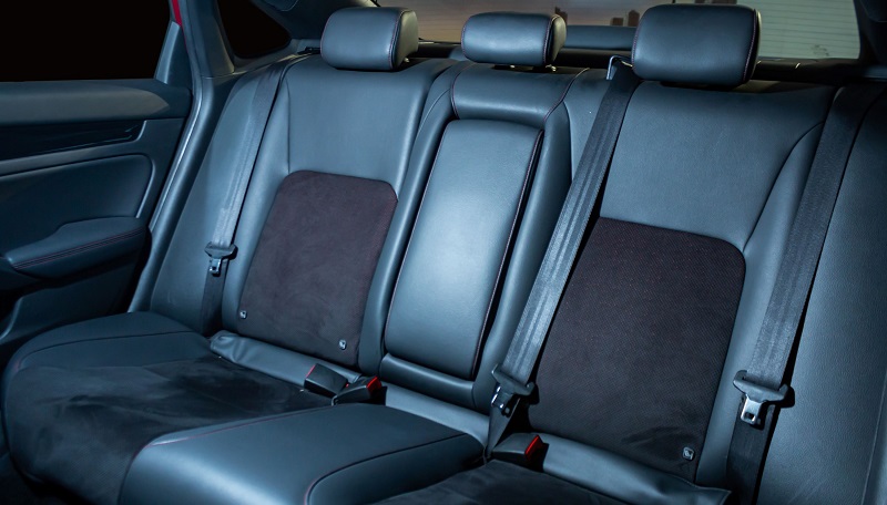 4 Kekurangan Honda Civic RS 2021 Dibanding Altis kekurangan honda civic rs 2021 - interior