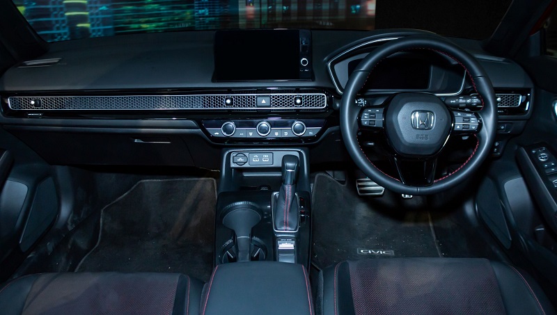 4 Kekurangan Honda Civic RS 2021 Dibanding Altis kekurangan honda civic rs 2021 - dashboard