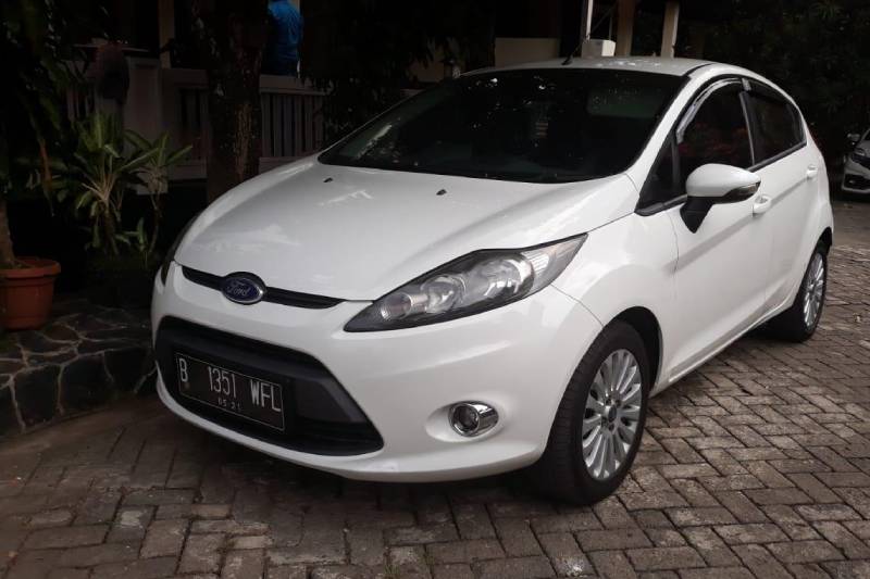 5 Rekomendasi Hatchback Bekas di Bawah Rp 100 juta Hatchback Bekas di Bawah Rp 100 juta
