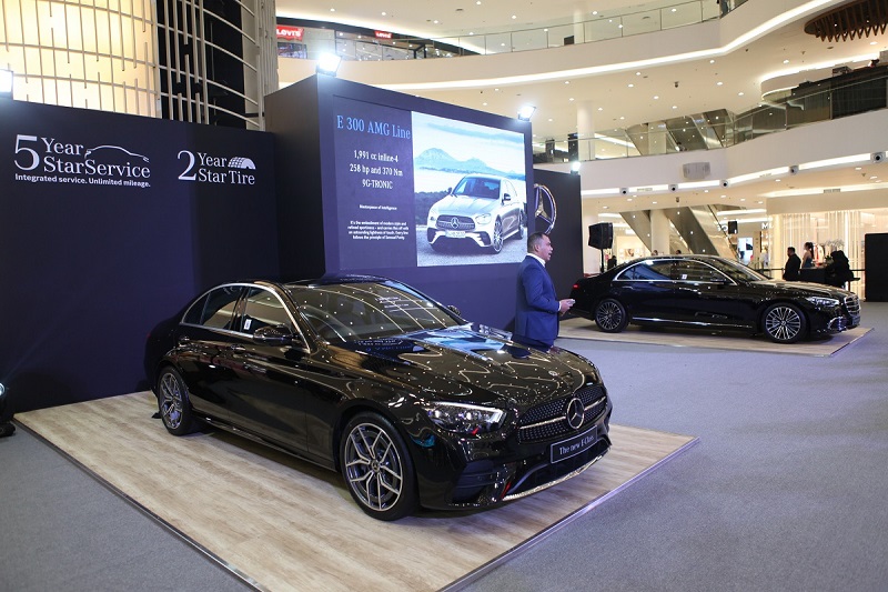 Mercedes-Benz Umumkan Harga E-Class 2021 Rakitan Lokal harga e-class 2021