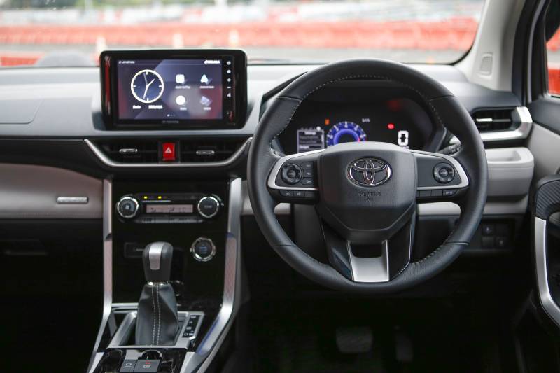 6 Kelebihan Toyota Veloz FWD 2021, Menarik! Kelebihan Toyota Veloz FWD