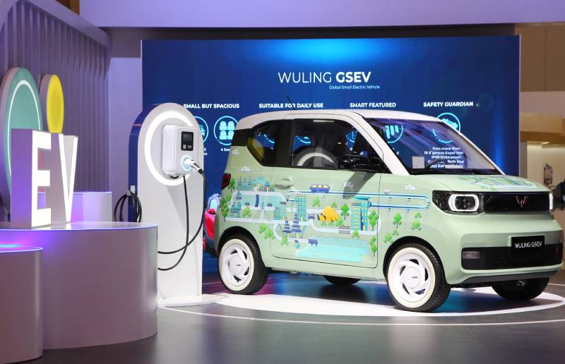 8 Mobil Listrik di GIIAS 2021, Futuristik Wuling GSEV