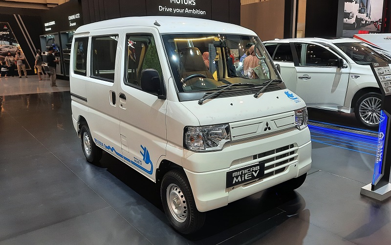 8 Mobil Listrik di GIIAS 2021, Futuristik mobil listrik di giias 2021 - minicab miev