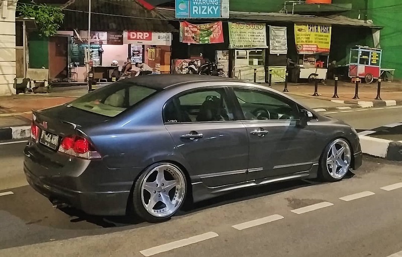 5 Tips Beli Honda Civic FD Bekas, Jangan Menyesal! tips beli honda civic fd 003