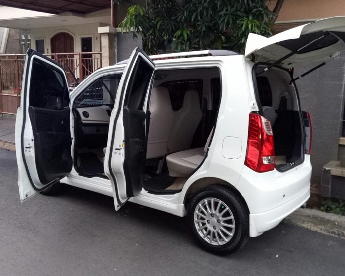 5 Perbedaan Karimun Estilo dan Wagon R, Pilih Mana? karimun estilo dan wagon r