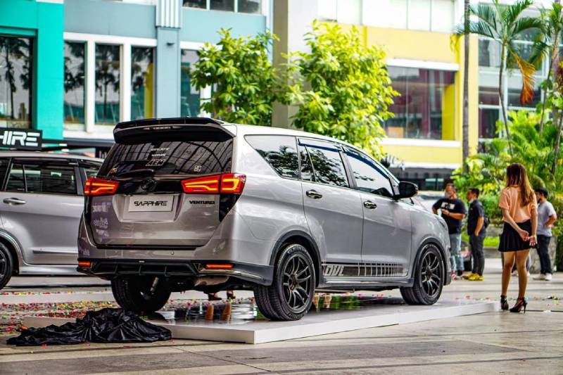 Bodykit Buatan Lokal untuk Innova Reborn, Keren! Bodykit Buatan Lokal