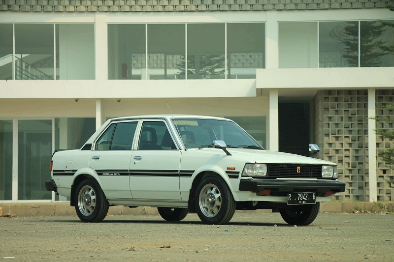 Sejarah Toyota Corolla, Dari Corbet Hingga Hybrid sejarah toyota corolla