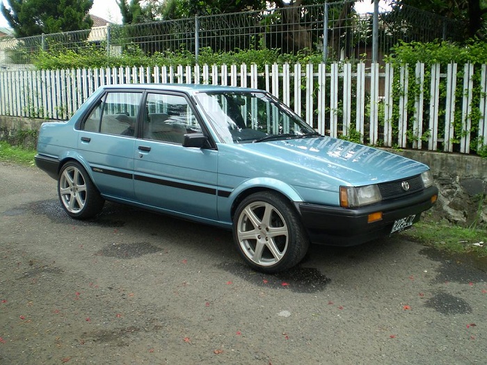 Sejarah Toyota Corolla, Dari Corbet Hingga Hybrid sejarah toyota corolla