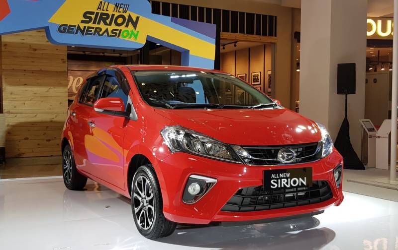 7 Rekomendasi Mobil yang Cocok untuk Wanita mobil yang cocok untuk wanita