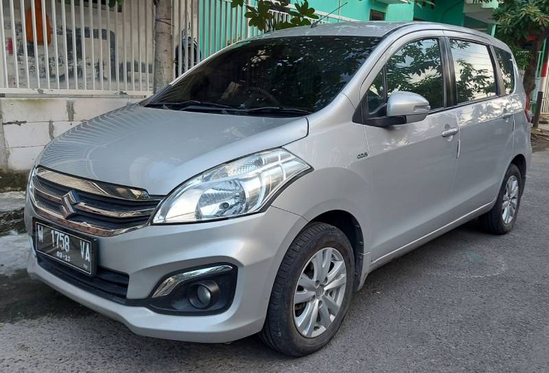 5 Mobil Bekas yang Paling Dicari dan Terjangkau! Mobil Bekas yang Paling Dicari