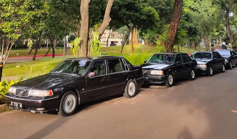 Young Swedish Brick, Anak Muda Pengendara Volvo Tua young swedish brick - volvo tua anak muda