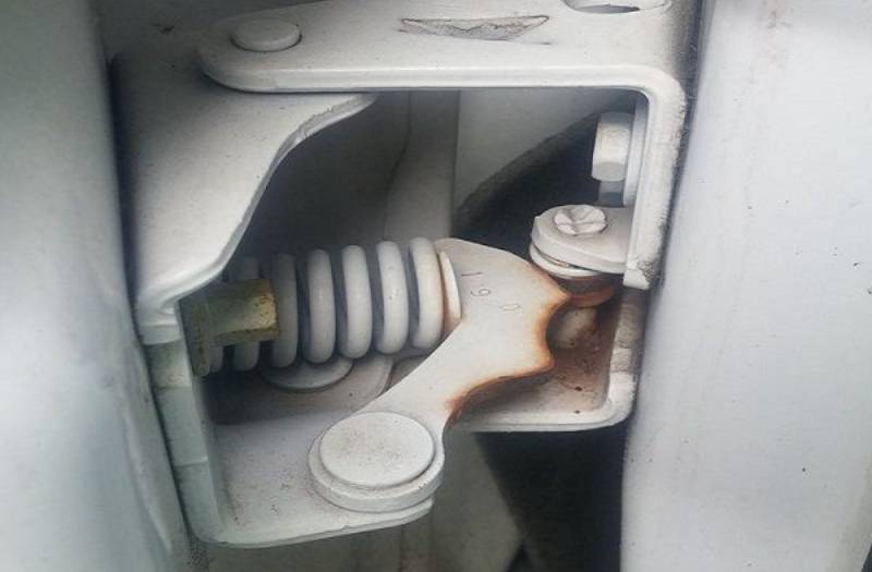 6 Cara Mencegah Mobil Agar Tidak Berkarat, Wajib Tahu! Penyebab Mobil Berkarat
