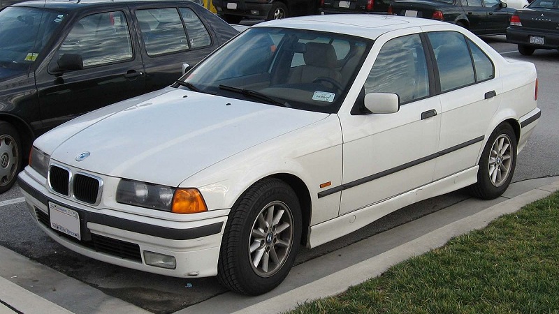 Sejarah BMW Seri 3, Sedan Eropa Legendaris sejarah bmw seri 3