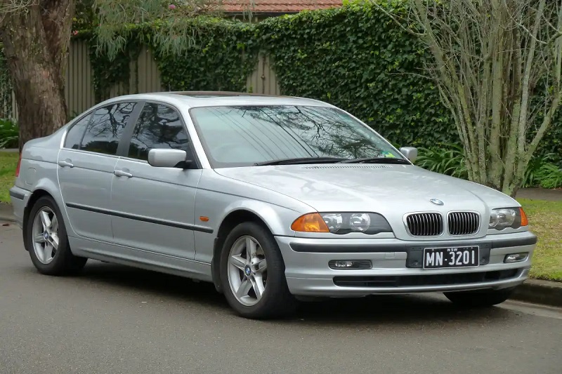 Harga BMW Seri 3 Bekas, Banyak yang Murah! harga bmw seri 3 bekas