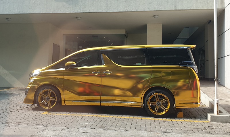 7 Mobil Mewah Atta Halilintar, Mahal-Mahal! mobil mewah atta halilintar