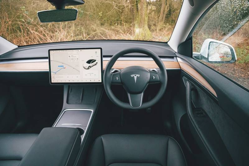 Harga Tesla Model Y Terbaru yang Rilis di IIMS 2022 Spesifikasi Tesla Model Y Terbaru