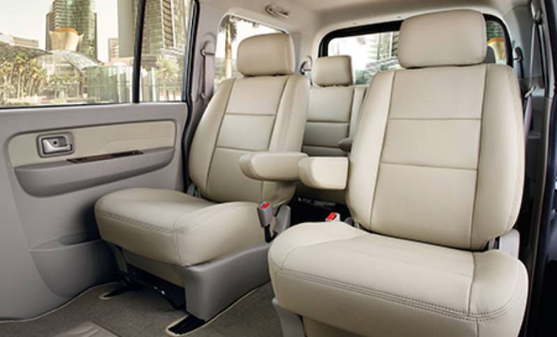 7 Mobil dengan Captain Seat, Pas Buat Mudik mobil dengan captain seat