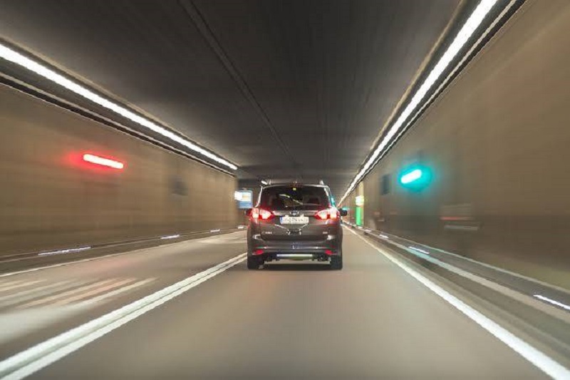 Pengertian Adaptive Cruise Control di Mobil adaptive cruise control di mobil