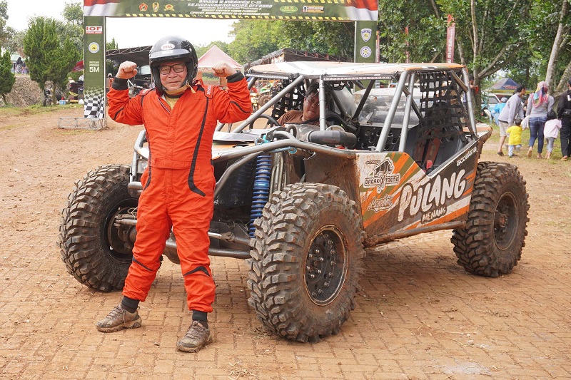 Syamsir Alam Meninggal Dunia, Legenda Off-Road Indonesia Syamsir Alam
