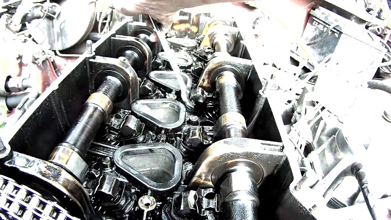 10 Cara Setel Klep Mobil, Ikuti Langkahnya Pasti Bisa! cara setel klep mobil