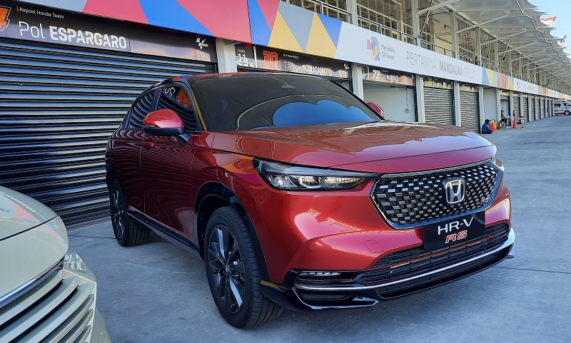 3 Mobil Honda Terpopuler Beserta Daftar Harganya sunroof hr-v terbaru tidak bisa dibuka