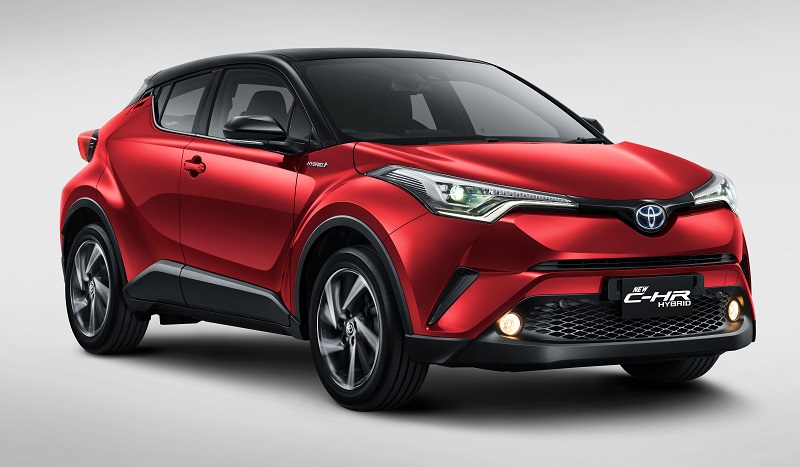 Toyota Luncurkan C-HR Hybrid dengan TSS, Semakin Mahal! eksterior toyota c-hr hybrid dengan tss - tampak depan