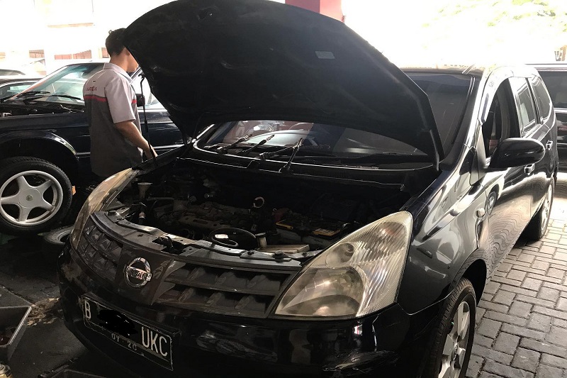 7 Rekomendasi Bengkel Spesialis Mobil Nissan Terbaik! Bengkel spesialis mobil Nissan