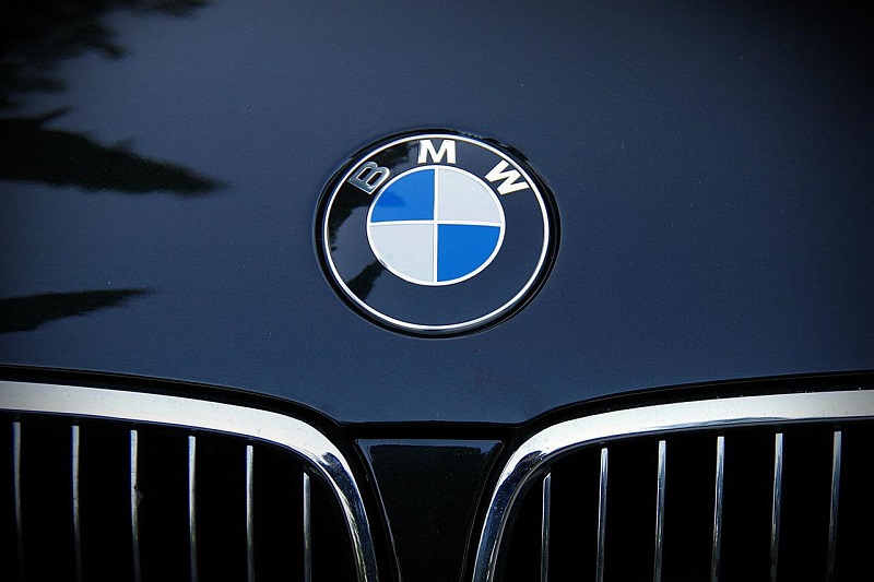 9 Arti Logo Mobil di Dunia, Penuh Makna! Arti logo mobil