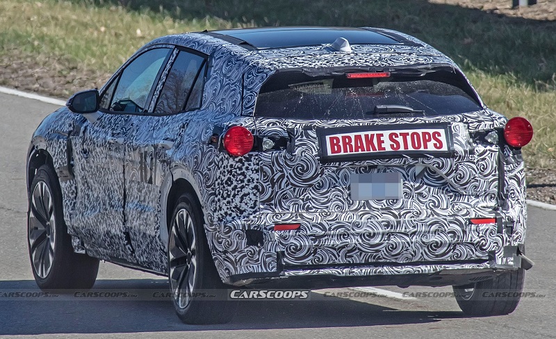 Chevrolet Blazer EV Siap Mengaspal, SUV Sangar! chevrolet blazer ev - kamuflase tampak belakang