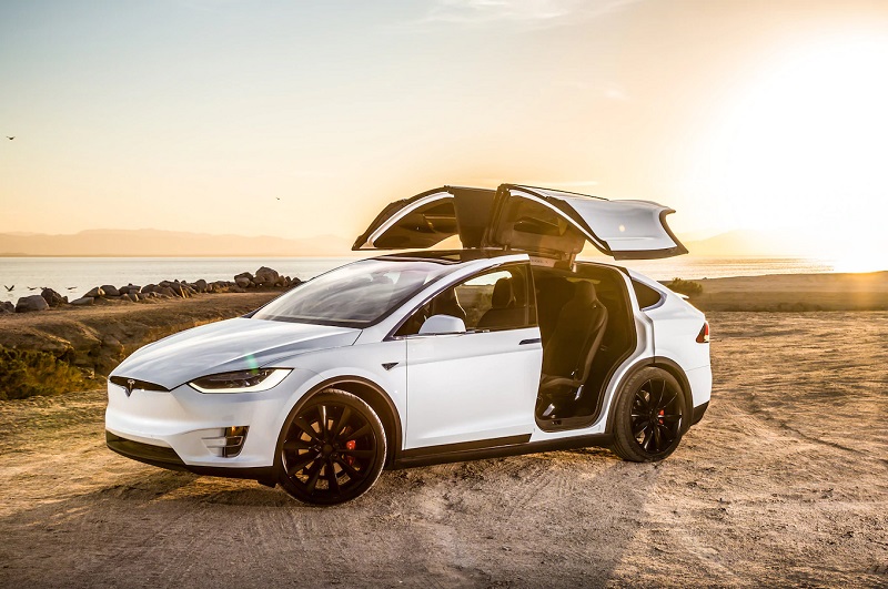 5 Harga dan Jenis Mobil Tesla di Indonesia, Ini yang Termurah! Jenis mobil Tesla