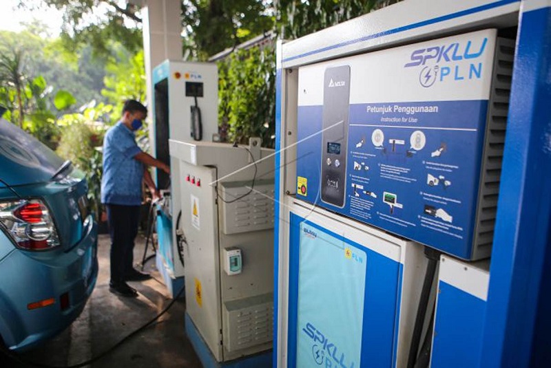 Daftar Tempat Cas Mobil Listrik di Indonesia, Wajib Tahu! Tempat cas mobil listrik