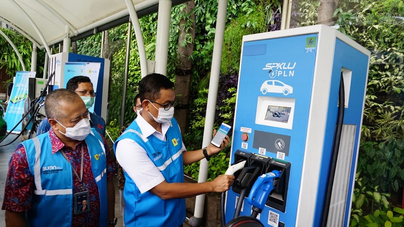 Daftar Tempat Cas Mobil Listrik di Indonesia, Wajib Tahu! Tempat cas mobil listrik