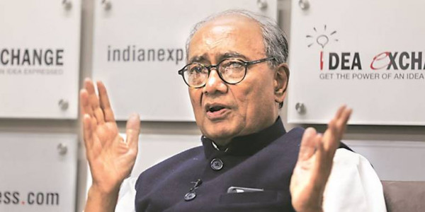All Hindu terrorists held till now were with RSS once: Digvijay Singh
