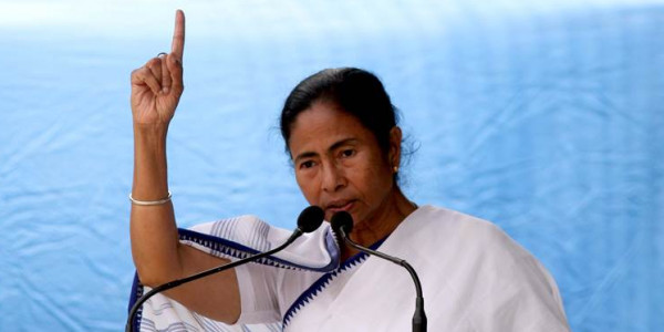 Gorkhaland agitation: Two GJM leaders ask Mamata to call them for second round of talks
