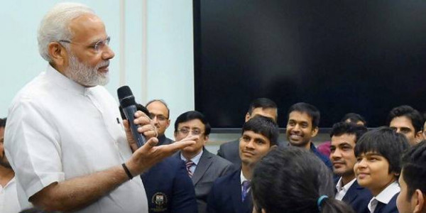 पीएम मोदी 44वीं बार करेंगे मन की बात, छात्रों को दिखाएंगे रास्ता