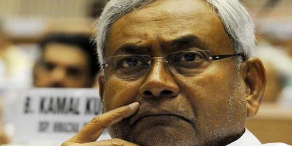 केरल में 'मौत' की बाढ़, CM नीतीश ने किया 10 करोड़ रुपये की मदद का एेलान