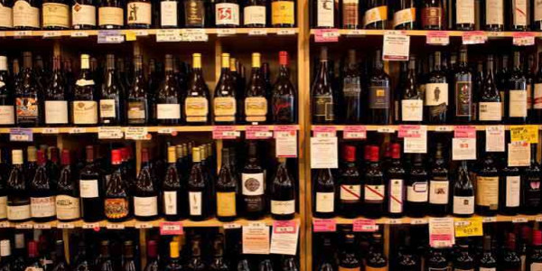 शराब की ओवर रेटिंग पर होगा एक लाख ...